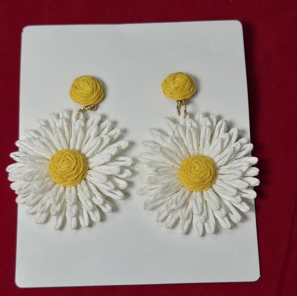 White Raffia Daisy Flower Earrings Boho Coastal Statement Spring Summer Jewelry